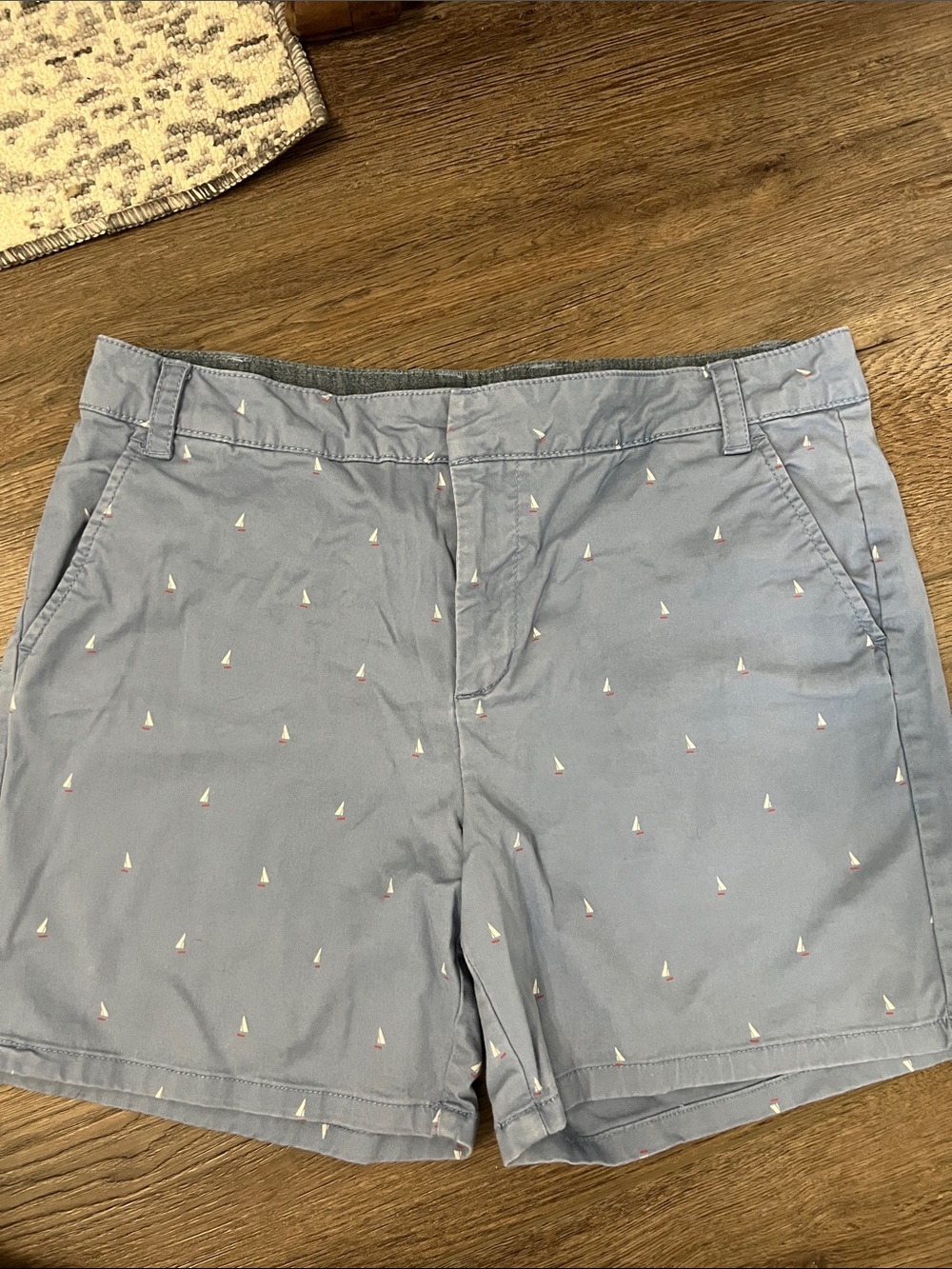 G.H. Bass & Co. Light Blue Embroidered Sailboat Bermuda Shorts